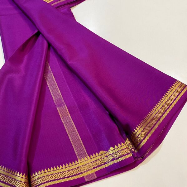 Twill Ikkat Light Design Saree