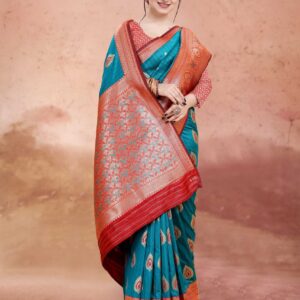 Showcasing Vibrant Kanjivaram Saree