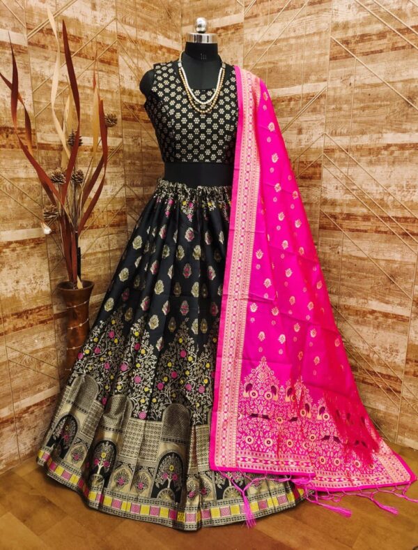 Lehenga Allure Classic Charm