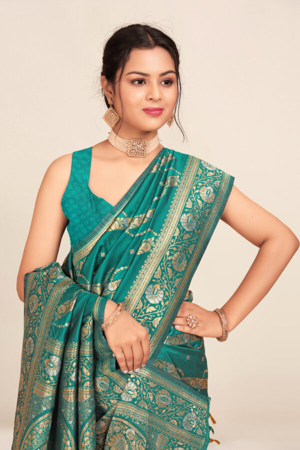 Splendid Banarasi Silk Masterpieces